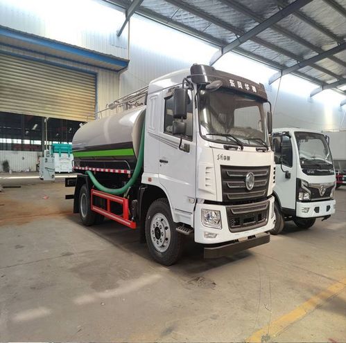 12方罐式吸糞車 高效處理養(yǎng)殖污水的核心利器